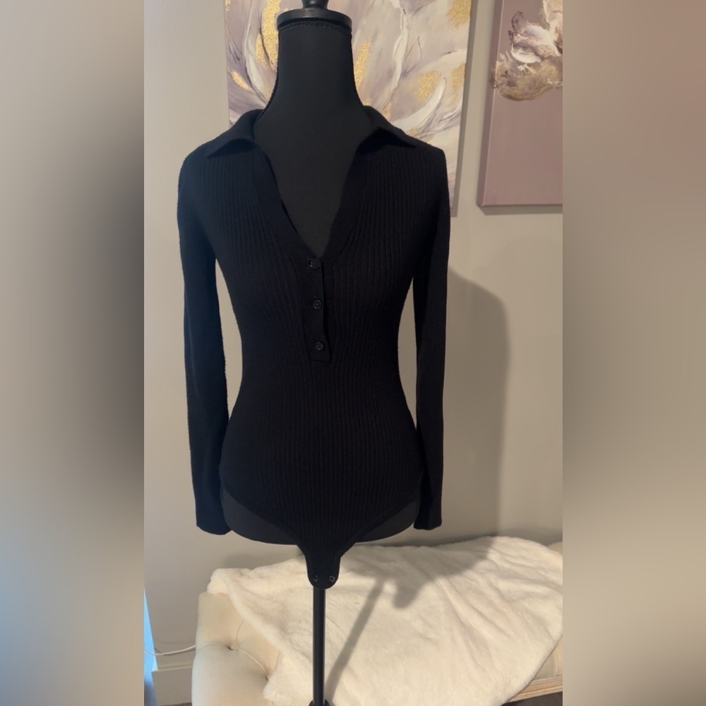 JustFab Black Button-Up Ribbed Bodysuit - Picture 1 of 4